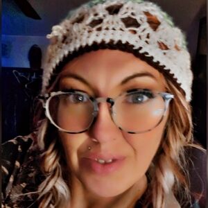 Meet your Posher, Nikki